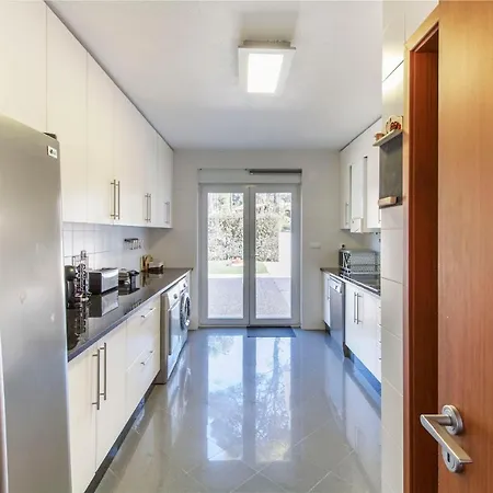 Caena Villa Charneca (Setubal)